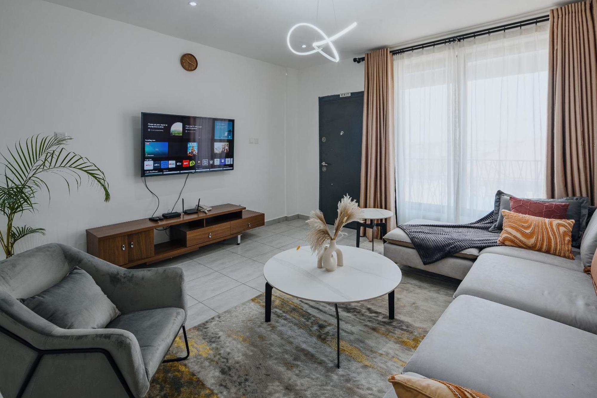The Avery Apartments At Odomaa Place, East Airport أكرا المظهر الخارجي الصورة