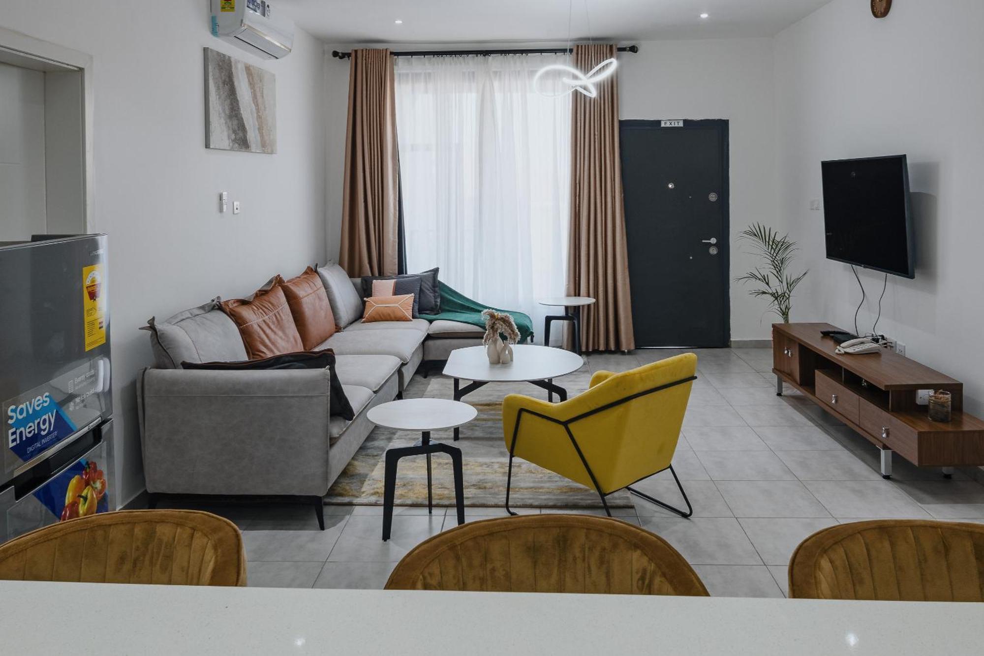 The Avery Apartments At Odomaa Place, East Airport أكرا المظهر الخارجي الصورة