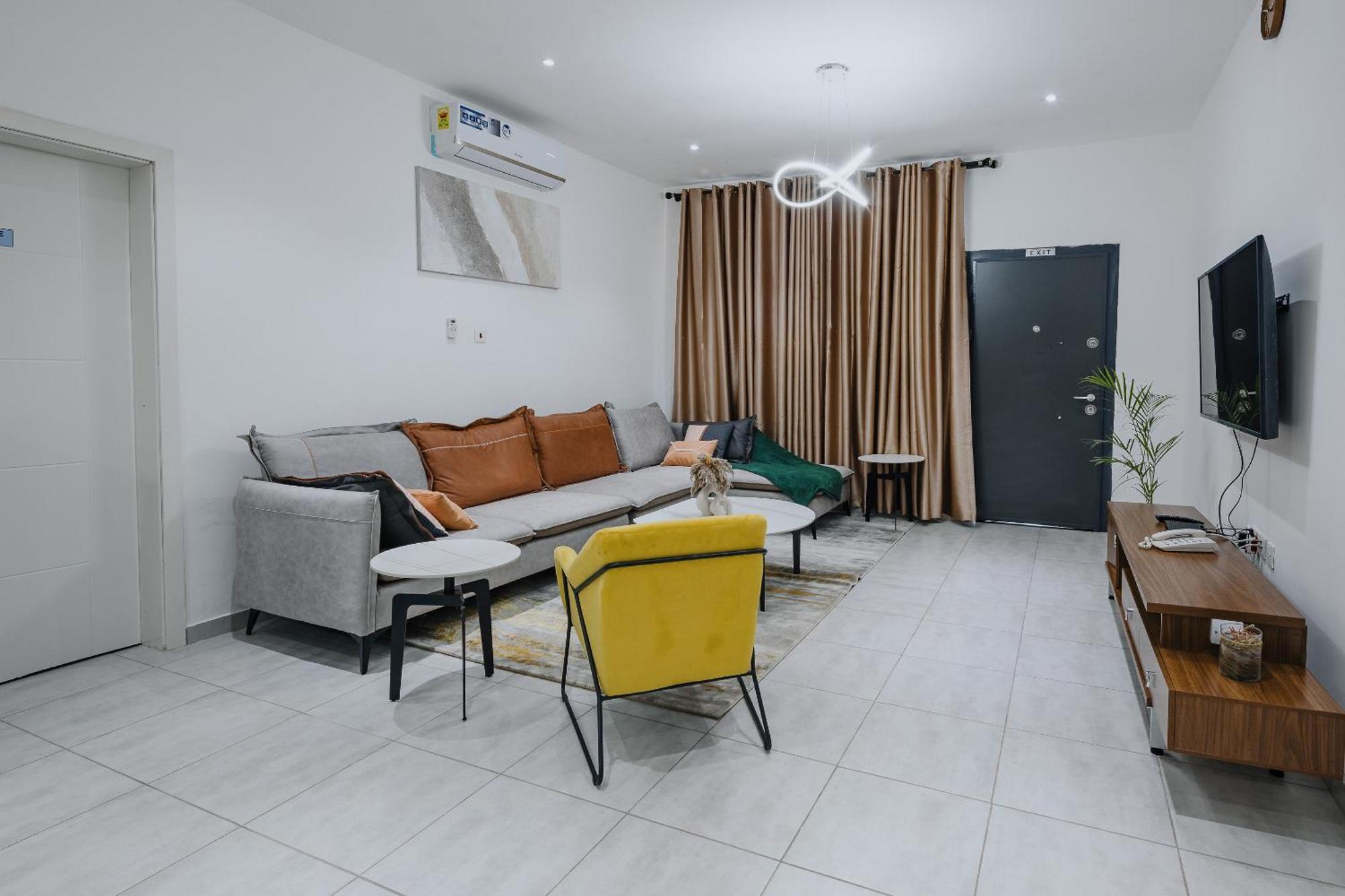 The Avery Apartments At Odomaa Place, East Airport أكرا المظهر الخارجي الصورة